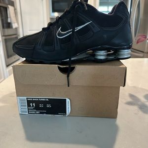 CLASSIC!!! Nike Shox Turbo SL Size 11.